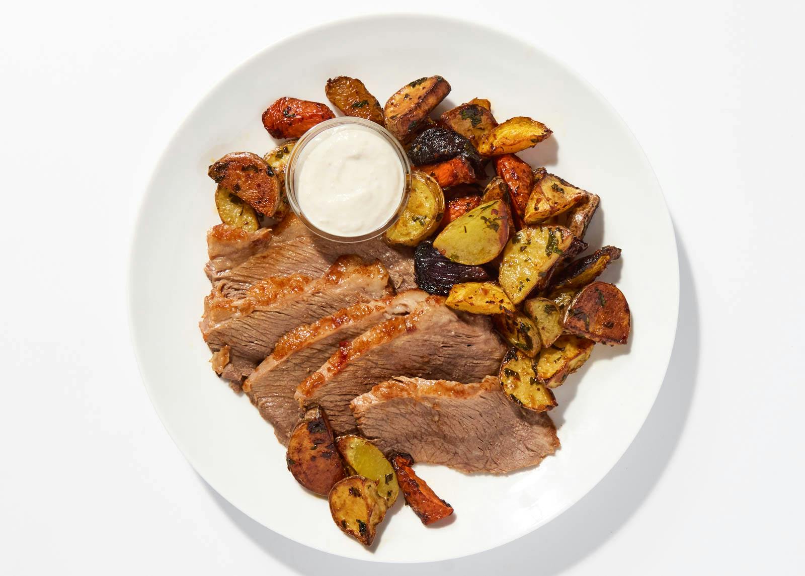 288_Chris_Ratel_My_Moms_Beef_Brisket_0282-1